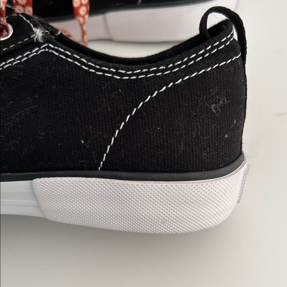 Levi's Black Anikin‎ Canvas Sneakers - Picture 9 of 14
